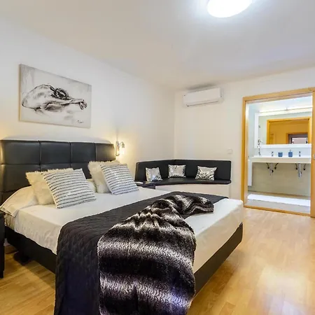 Delightful Ibiza Spectacular Mountain Views Jasmine 4 Bedrooms Ibiza Town Villa